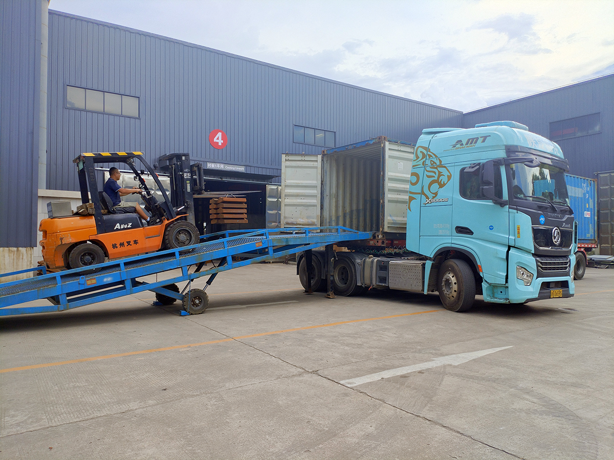 2套φ2700*4500球磨机板板出口到莫桑比克